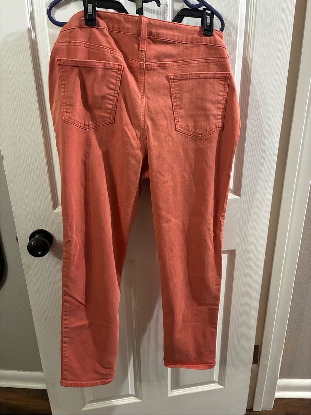 Chico’s Women's So Slimming Girlfriend Slim Leg Ankle Jeans - Picture 7 of 7